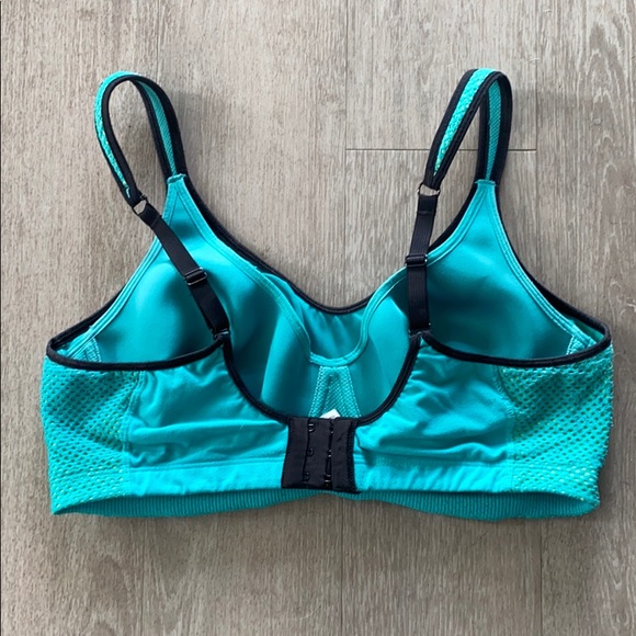 VSX Sports Bra - Picture 2 of 2